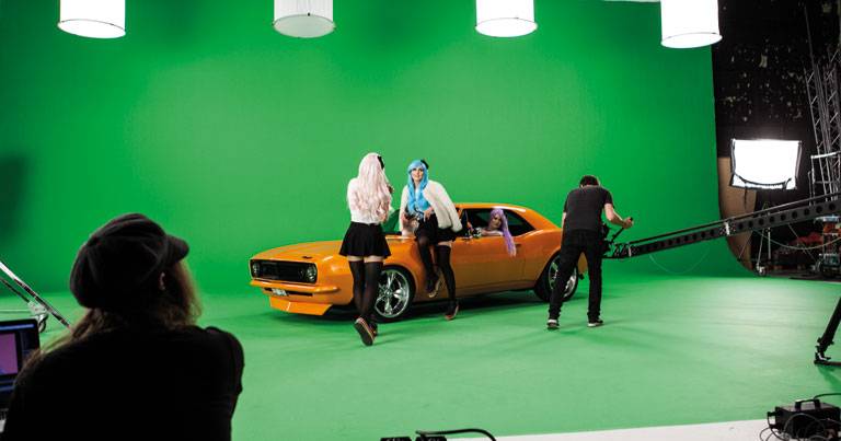 Dolly Style Behind The Scenes