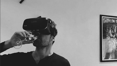 VR